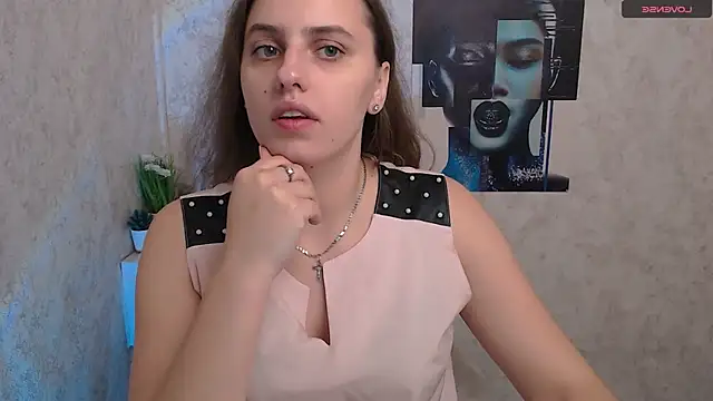 AmandaDimond  online show from November 26, 2025, 12:05 pm