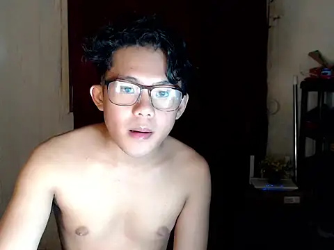Snapshot of twink_asianbunny chatting on November 5, 2025, 1:47 pm twink asianbunny online show from November 5, 2025, 1:47 pm