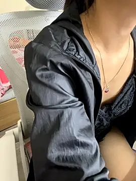 Mina048 online show from November 27, 2025, 2:45 am