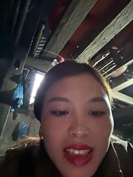 Snapshot of MychuSweet chatting on November 12, 2025, 2:15 am MychuSweet online show from November 12, 2025, 2:15 am