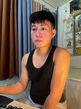 xshyboyx online show from January 16, 2026, 2:59 am