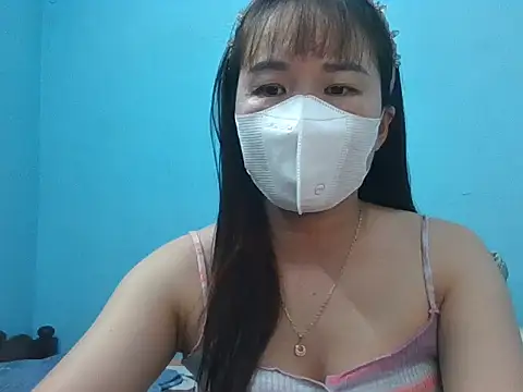 Hachi077 online show from November 13, 2025, 1:04 pm