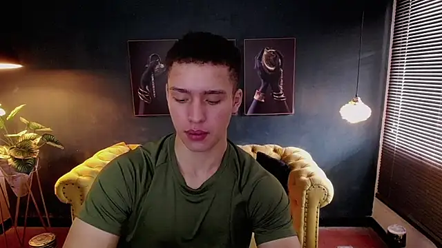 deivid parker online show from December 16, 2025, 2:21 pm