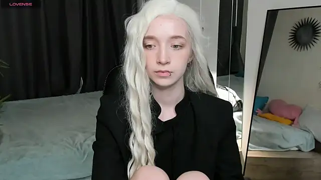 Snapshot of MelissaReis chatting on September 13, 2025, 8:53 pm MelissaReis online show from September 13, 2025, 8:53 pm