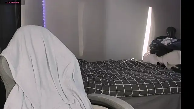 Snapshot of MelissaReis chatting on April 1, 2026, 3:20 pm MelissaReis online show from April 1, 2026, 3:20 pm