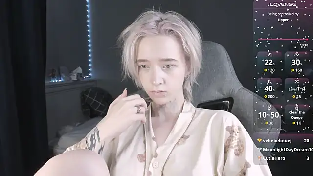 Snapshot of MelissaReis chatting on April 5, 2026, 11:17 am MelissaReis online show from April 5, 2026, 11:17 am