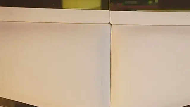 ambar rosse25 online show from September 19, 2025, 11:36 am