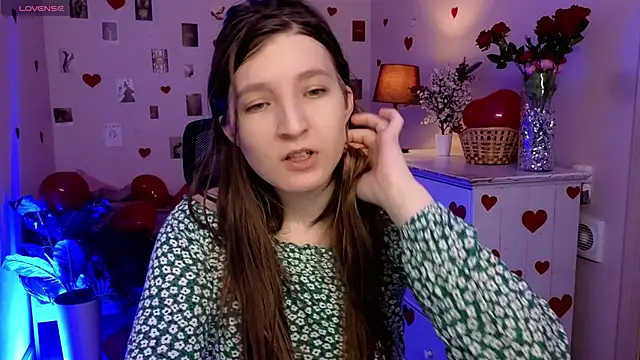 Snapshot of Mia_Myles chatting on February 18, 2026, 10:33 am Mia Myles online show from February 18, 2026, 10:33 am