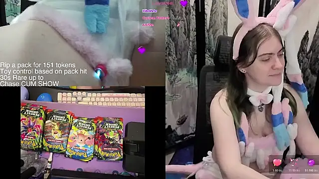 Snapshot of CritKitten chatting on May 9, 2026, 9:07 pm CritKitten online show from May 9, 2026, 9:07 pm