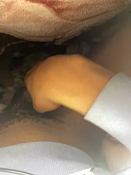 Snapshot of Minathi25410 chatting on July 17, 2026, 12:52 am Minathi25410 online show from July 17, 2026, 12:52 am