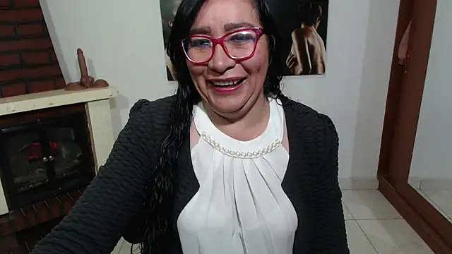 Snapshot of Grace_mature_milf chatting on September 9, 2025, 10:36 am Grace mature milf online show from September 9, 2025, 10:36 am