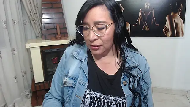 Snapshot of Grace_mature_milf chatting on October 15, 2025, 10:23 am Grace mature milf online show from October 15, 2025, 10:23 am