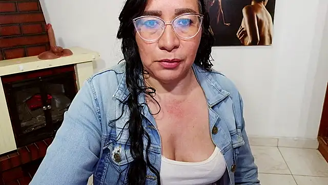 Snapshot of Grace_mature_milf chatting on November 5, 2025, 10:18 am Grace mature milf online show from November 5, 2025, 10:18 am