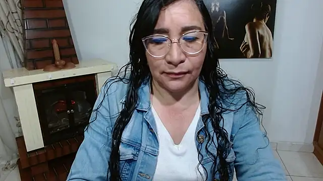 Snapshot of Grace_mature_milf chatting on October 23, 2025, 10:14 am Grace mature milf online show from October 23, 2025, 10:14 am