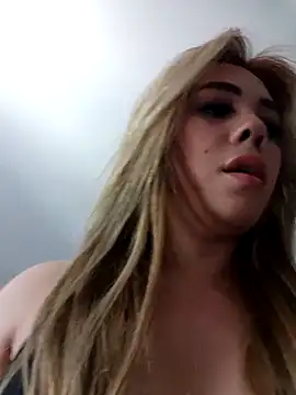 celyTSversa online show from September 11, 2025, 4:01 am