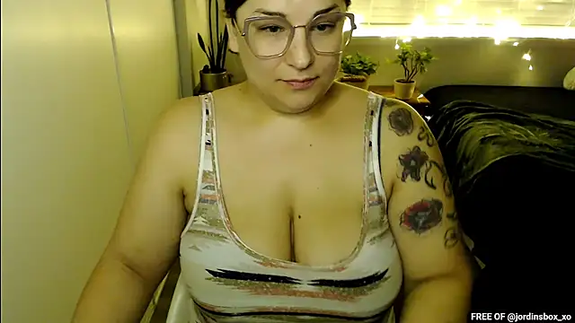 MoonBalloons online show from July 24, 2026, 7:59 am