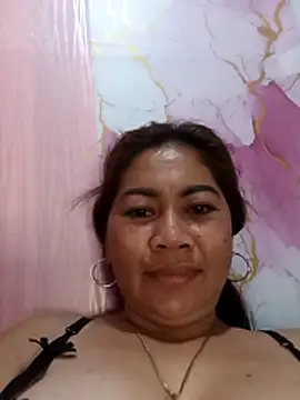 Snapshot of sexybitch_02 chatting on March 23, 2026, 6:46 am sexybitch 02 online show from March 23, 2026, 6:46 am