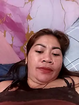 Snapshot of sexybitch_02 chatting on March 17, 2026, 1:14 pm sexybitch 02 online show from March 17, 2026, 1:14 pm