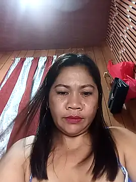 Snapshot of sexybitch_02 chatting on December 1, 2025, 1:12 pm sexybitch 02 online show from December 1, 2025, 1:12 pm