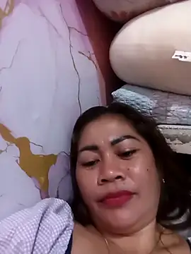 Snapshot of sexybitch_02 chatting on March 31, 2026, 2:57 am sexybitch 02 online show from March 31, 2026, 2:57 am