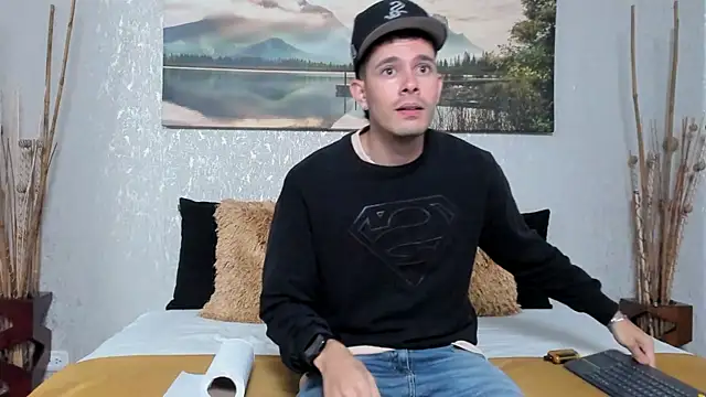 nils saint online show from October 17, 2025, 4:05 am