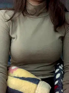 Snapshot of Zika_23 chatting on December 5, 2025, 10:14 am Zika 23 online show from December 5, 2025, 10:14 am