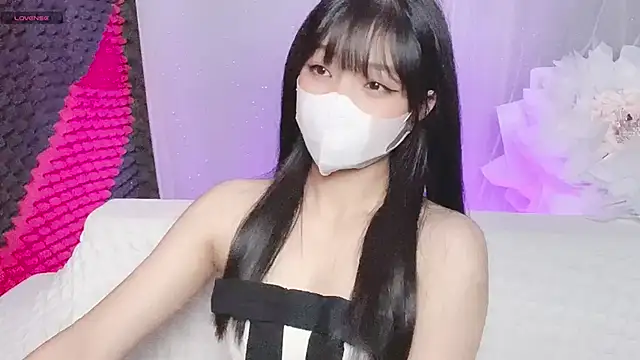 Snapshot of kemybaby chatting on November 3, 2025, 6:11 pm kemybaby online show from November 3, 2025, 6:11 pm