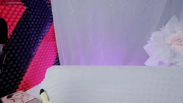 kemybaby online show from February 5, 2026, 2:40 am