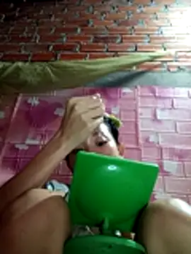 Snapshot of Sammy265 chatting on November 27, 2025, 12:49 pm Sammy265 online show from November 27, 2025, 12:49 pm