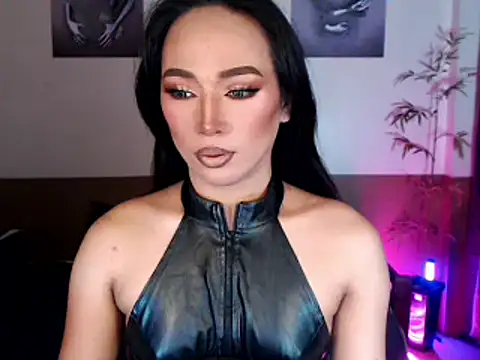 Snapshot of Spicy_kinky chatting on May 3, 2026, 12:05 am Spicy kinky online show from May 3, 2026, 12:05 am