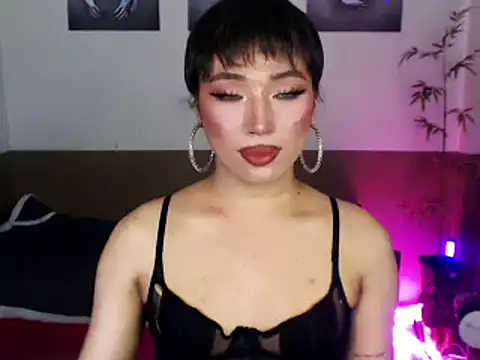 Snapshot of Spicy_kinky chatting on May 23, 2026, 10:42 pm Spicy kinky online show from May 23, 2026, 10:42 pm