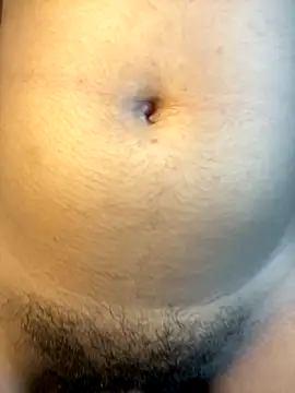 Snapshot of youryummybaby chatting on November 29, 2025, 7:30 am youryummybaby online show from November 29, 2025, 7:30 am