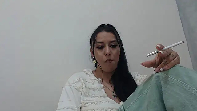 Snapshot of Maryem637048 chatting on March 11, 2026, 12:54 pm Maryem637048 online show from March 11, 2026, 12:54 pm