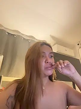 Snapshot of urasianlady chatting on March 29, 2026, 7:04 pm urasianlady online show from March 29, 2026, 7:04 pm