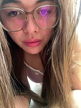 urasianlady online show from January 11, 2026, 7:59 am