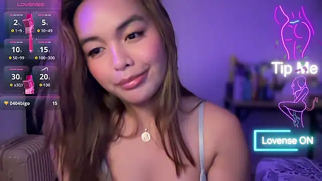 Snapshot of urasianlady chatting on April 7, 2026, 4:58 am urasianlady online show from April 7, 2026, 4:58 am