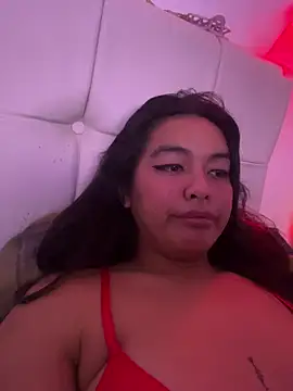 Snapshot of urasianlady chatting on September 28, 2025, 12:50 am urasianlady online show from September 28, 2025, 12:50 am