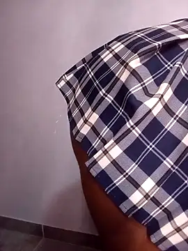 Snapshot of shy-lillyX22 chatting on March 23, 2026, 6:46 am shy-lillyX22 online show from March 23, 2026, 6:46 am