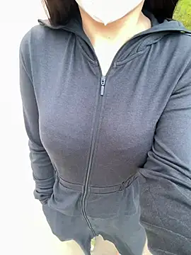 Snapshot of Meii-meyy chatting on February 1, 2026, 10:13 am Meii-meyy online show from February 1, 2026, 10:13 am