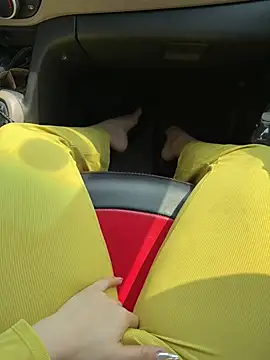 Snapshot of Meii-meyy chatting on March 22, 2026, 6:37 am Meii-meyy online show from March 22, 2026, 6:37 am