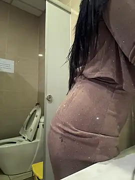 Snapshot of Meii-meyy chatting on March 11, 2026, 4:23 pm Meii-meyy online show from March 11, 2026, 4:23 pm