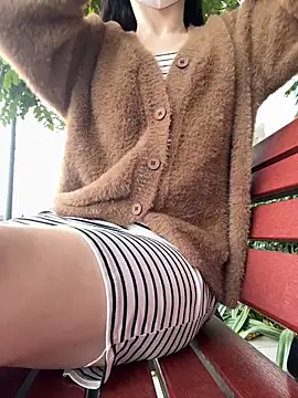 Snapshot of Meii-meyy chatting on February 6, 2026, 5:25 am Meii-meyy online show from February 6, 2026, 5:25 am