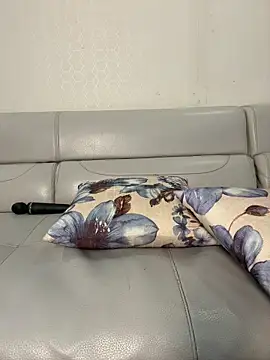 Snapshot of Meii-meyy chatting on November 4, 2025, 6:39 am Meii-meyy online show from November 4, 2025, 6:39 am