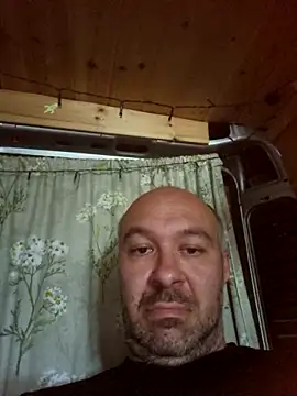 Snapshot of annubis69 chatting on September 9, 2025, 3:32 pm annubis69 online show from September 9, 2025, 3:32 pm