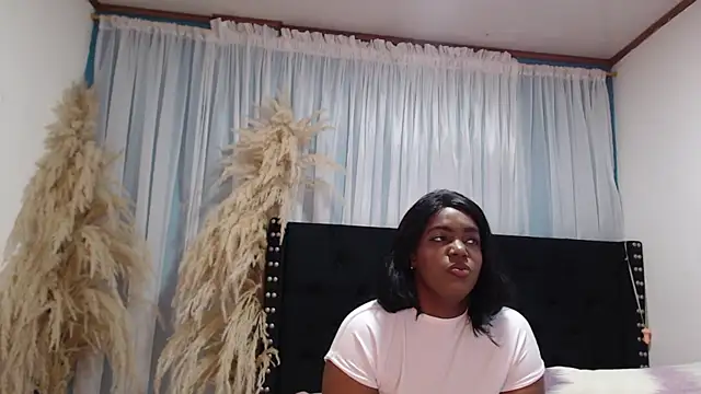 Alhana-miller online show from November 15, 2025, 1:48 pm