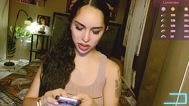 Franchesca Trans online show from November 26, 2025, 3:17 am