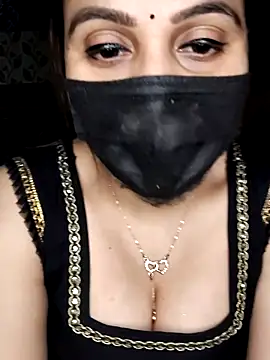 Snapshot of Horny_Shalu chatting on February 14, 2026, 7:14 pm Horny Shalu online show from February 14, 2026, 7:14 pm