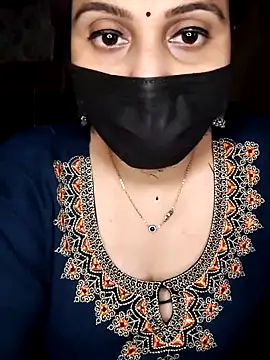 Snapshot of Horny_Shalu chatting on March 21, 2026, 8:24 pm Horny Shalu online show from March 21, 2026, 8:24 pm