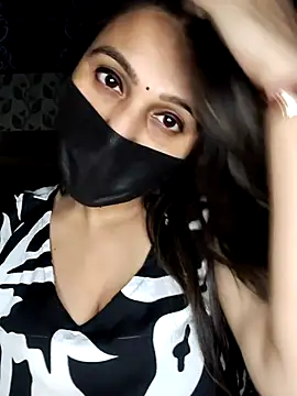 Snapshot of Horny_Shalu chatting on March 2, 2026, 6:15 pm Horny Shalu online show from March 2, 2026, 6:15 pm