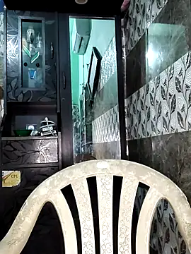 Snapshot of Horny_Shalu chatting on October 15, 2025, 6:38 pm Horny Shalu online show from October 15, 2025, 6:38 pm